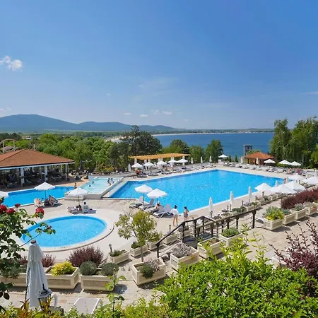 Hotel Viva Mare By Santa Marina 4*