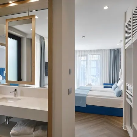 Hotel Viva Mare By Santa Marina