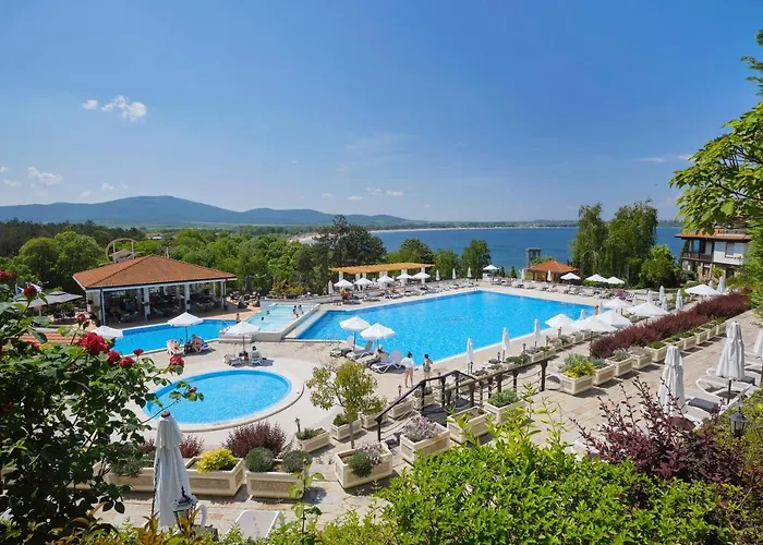 Otel Viva Mare By Santa Marina 4*
