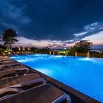 Viva Mare By Santa Marina Hotel